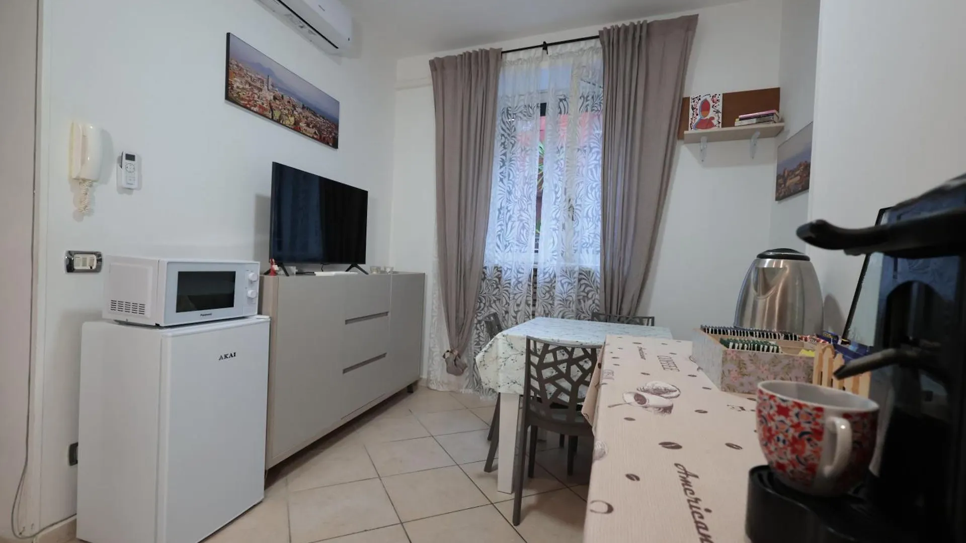 Rosso Napoli Locazioni Brevi Villa Italy
