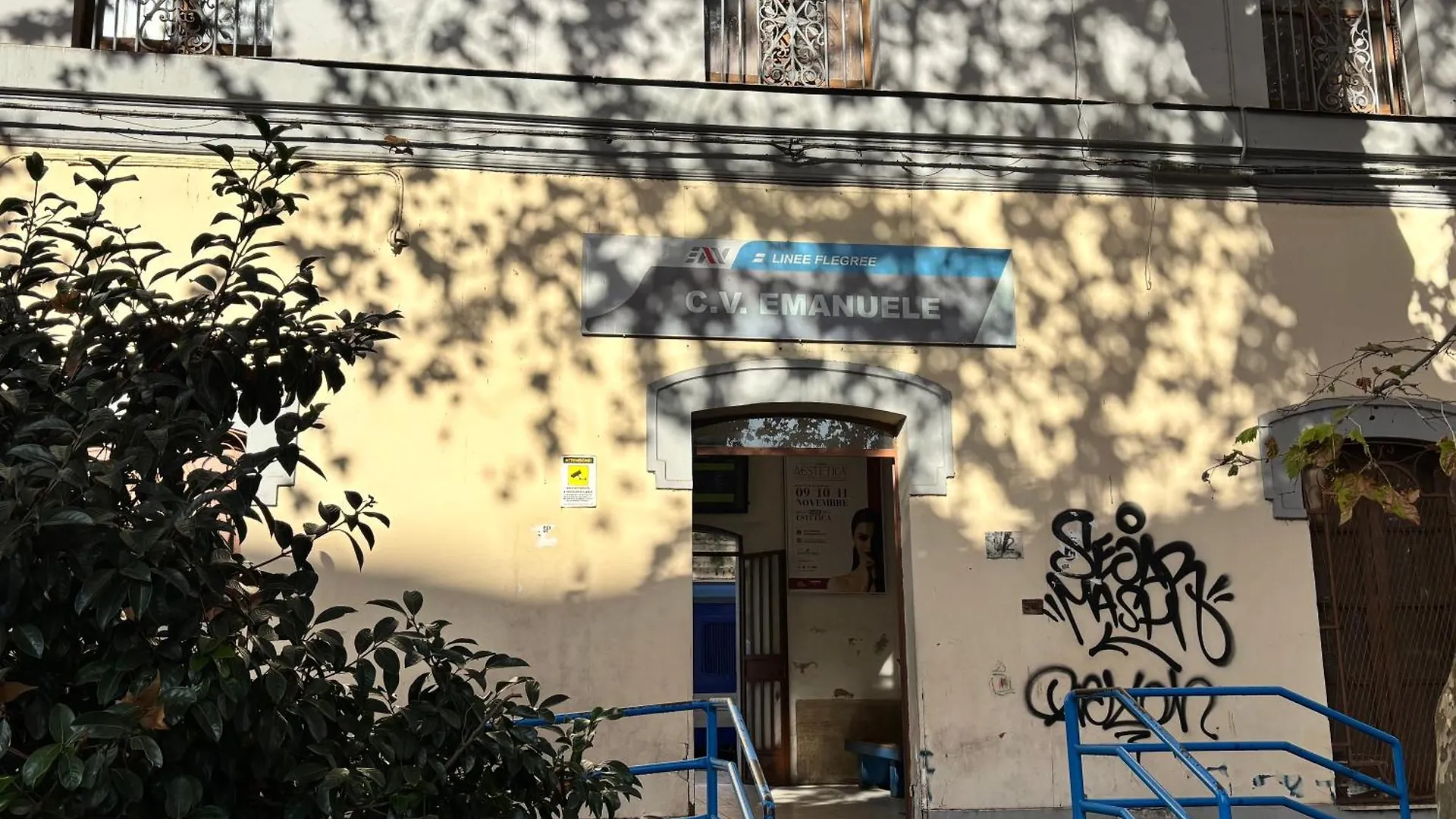 Holiday home Rosso Napoli Locazioni Brevi Villa